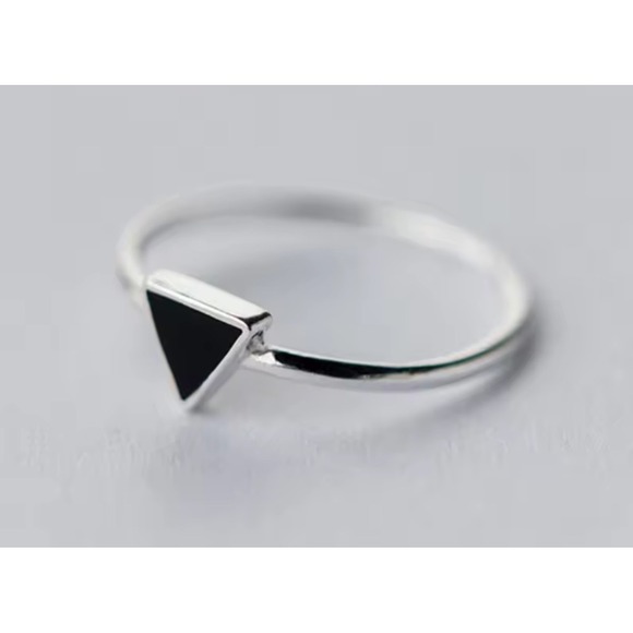 NEW Onyx Triangle Ring 925 Sterling Silver Adjustable - Picture 9 of 12